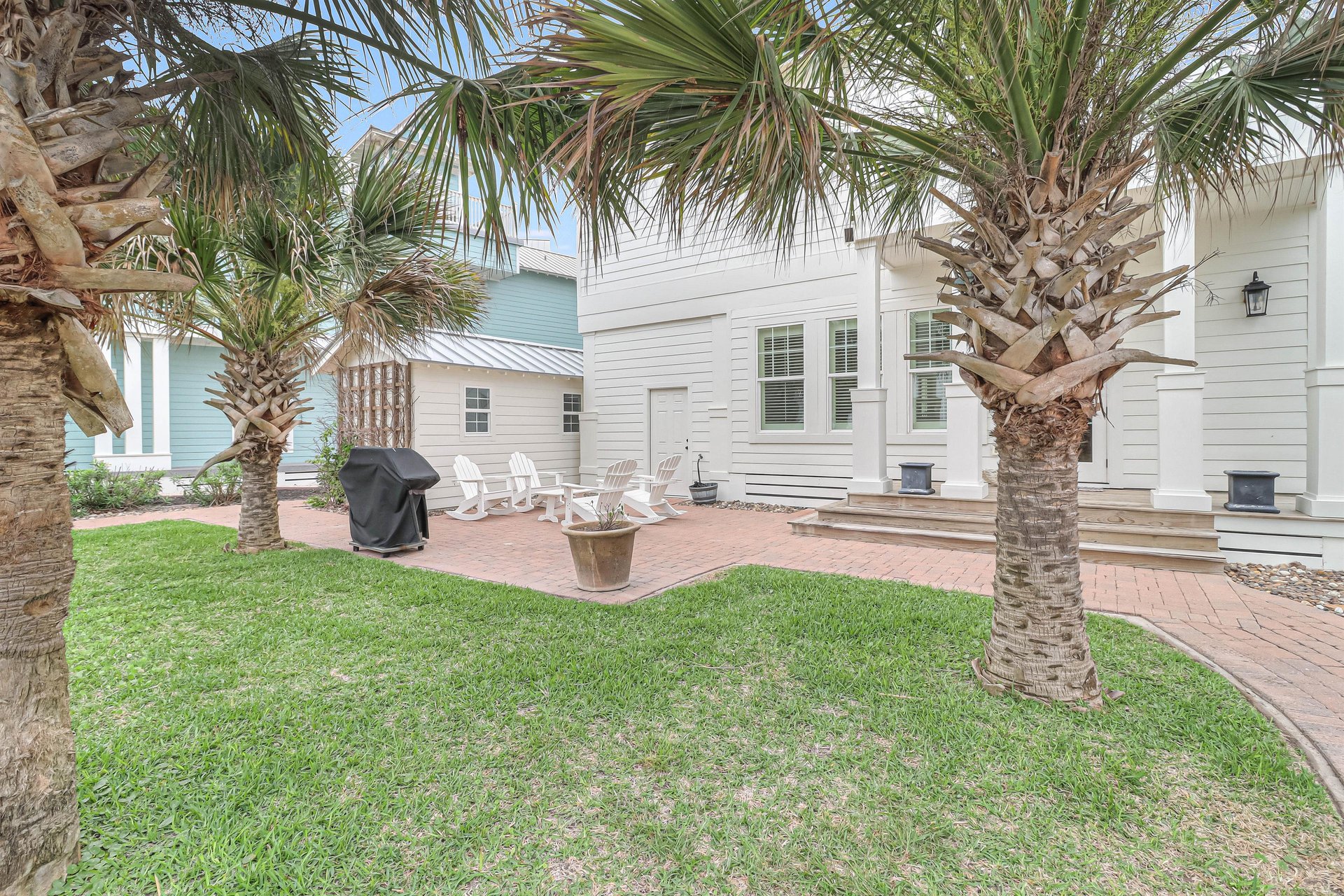 Largest Backyard in Cinnamon Shore