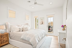 King Bedroom, 1st Floor