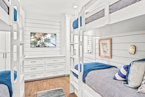 Bunk Bedroom, 1st Floor