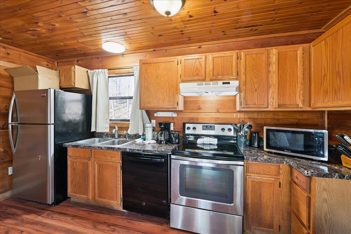 19Kitchen
