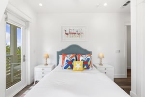 Queen Bedroom, 2nd Floor