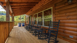 at hillbilly hideaway a 5 bedroom cabin rental located in pigeon forge