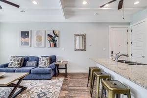 Full Kitchen with Barstool Seating