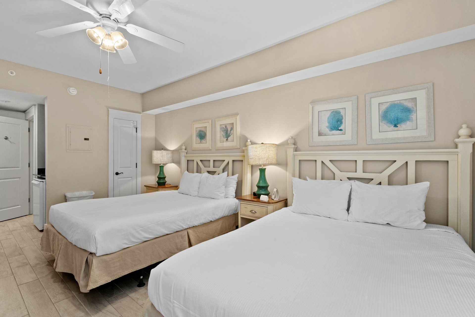 Baytowne Wharf  Market Street Inn 234  Salty Escape 7