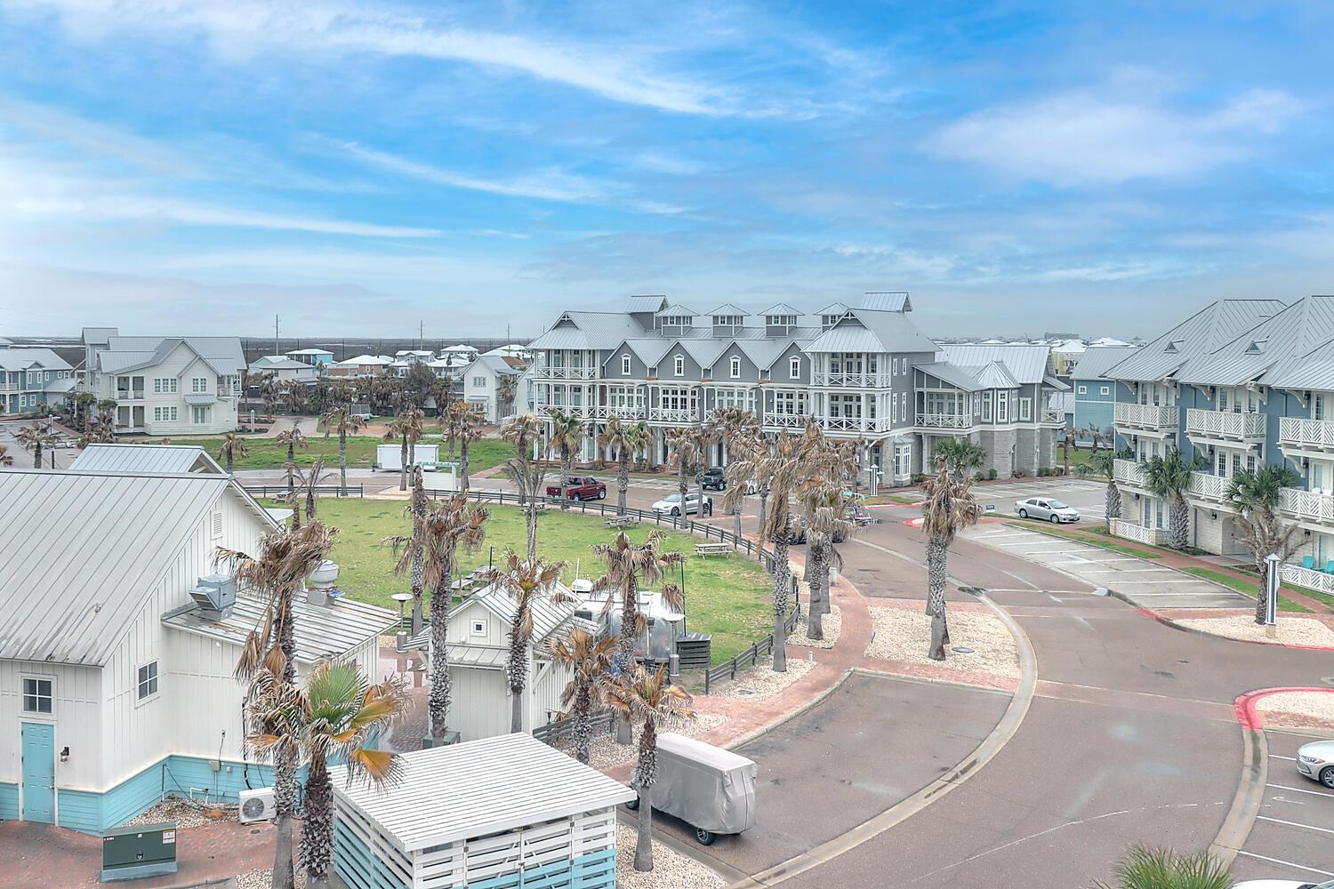 Master Side Balcony View