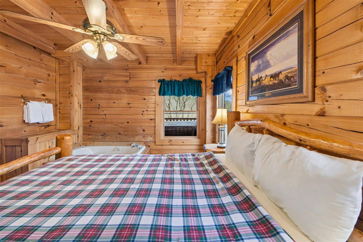 44Primary Bedroom