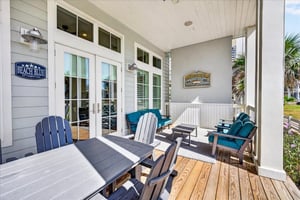 1st Floor, Front Porch