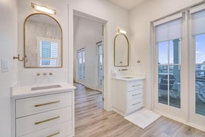 Primary King Suite Bathroom, 2nd Floor