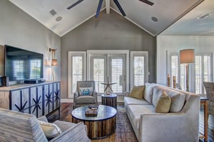 2nd floor living area