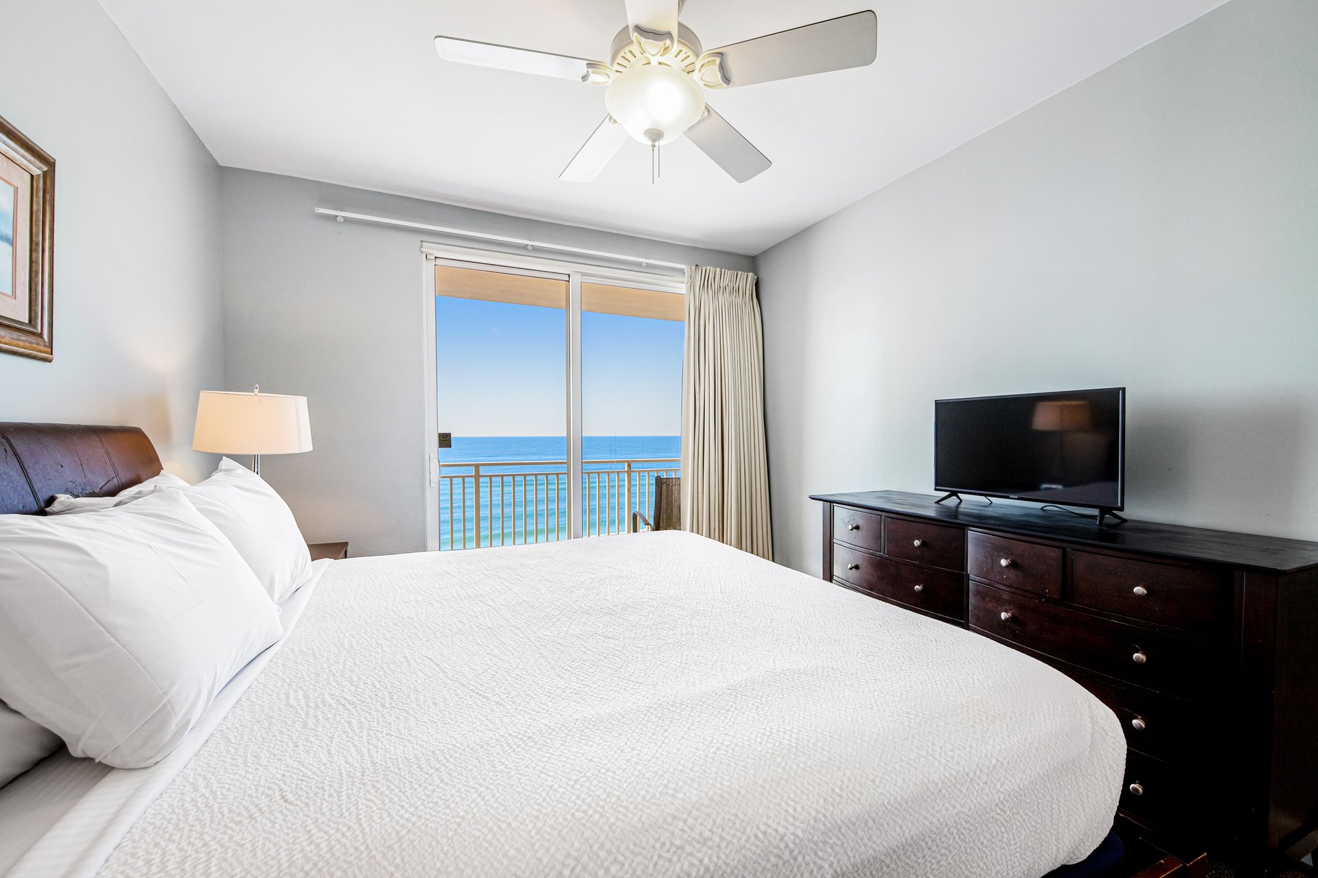 Splash Resort 701E 13