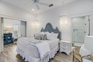 Front King Bedroom, 1st Floor