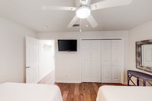Gulffront Getaway 18
