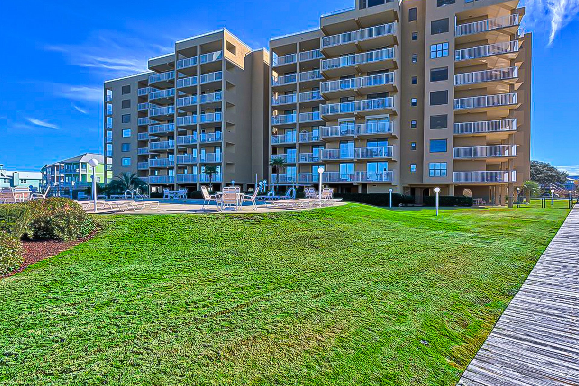 Compass Point 210 24