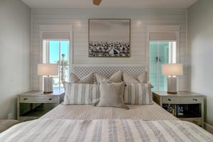 1st Floor King Suite