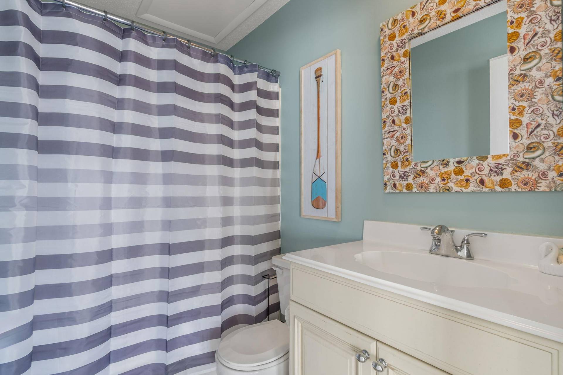 Upstairs Guest Bathroom 2