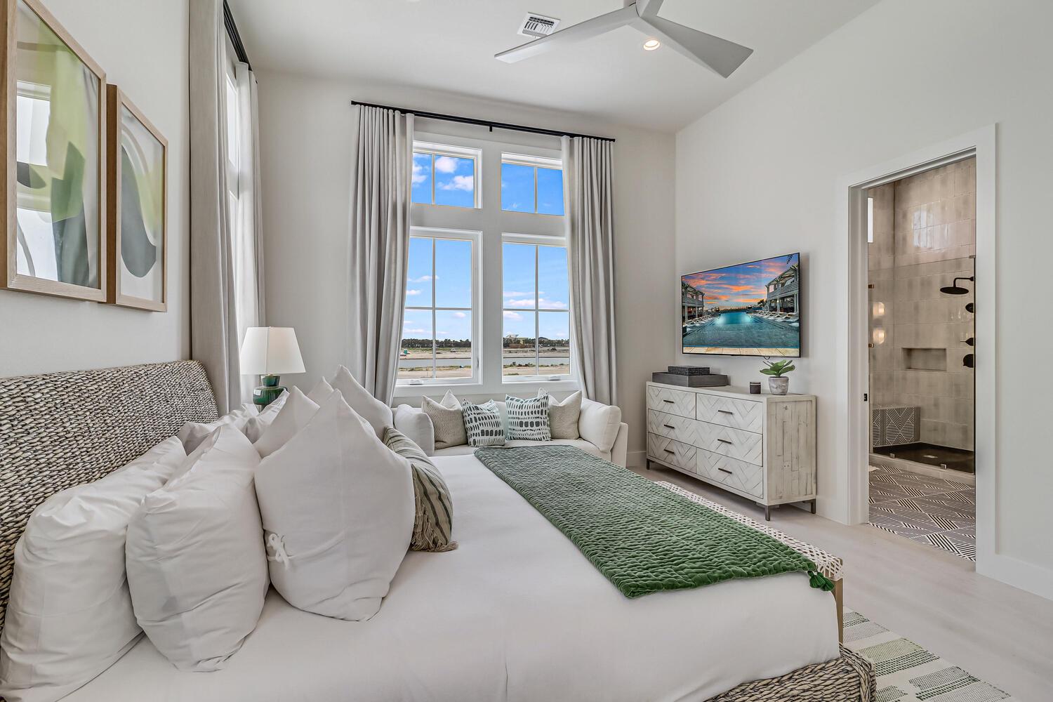 2nd Floor Primary King Suite