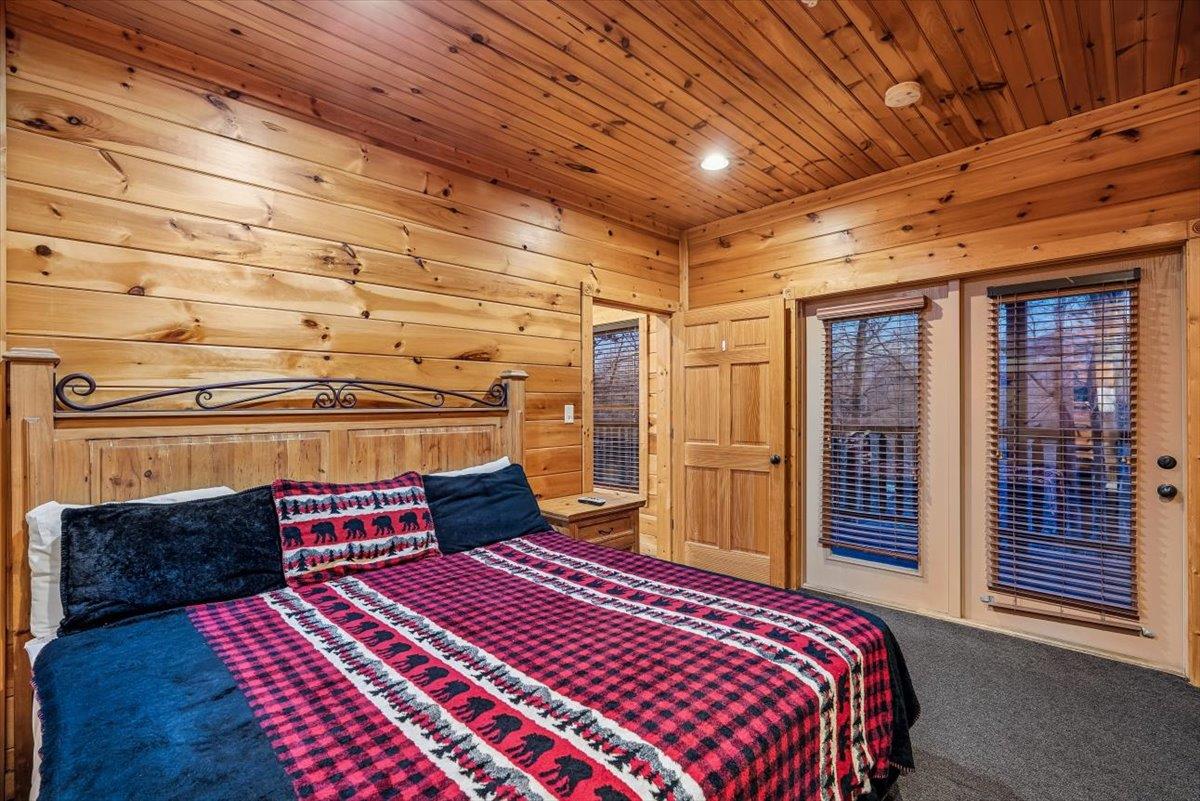 103Bedroom 8
