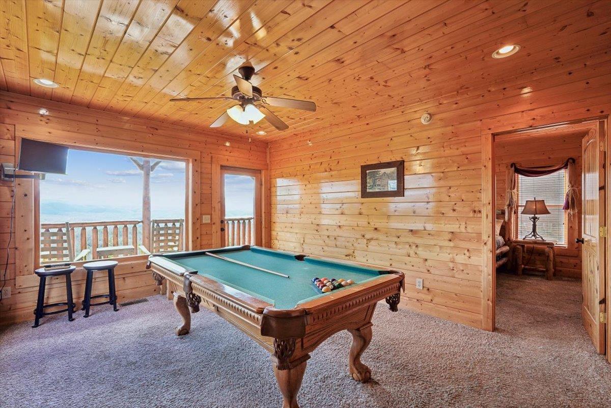 35Rec Room