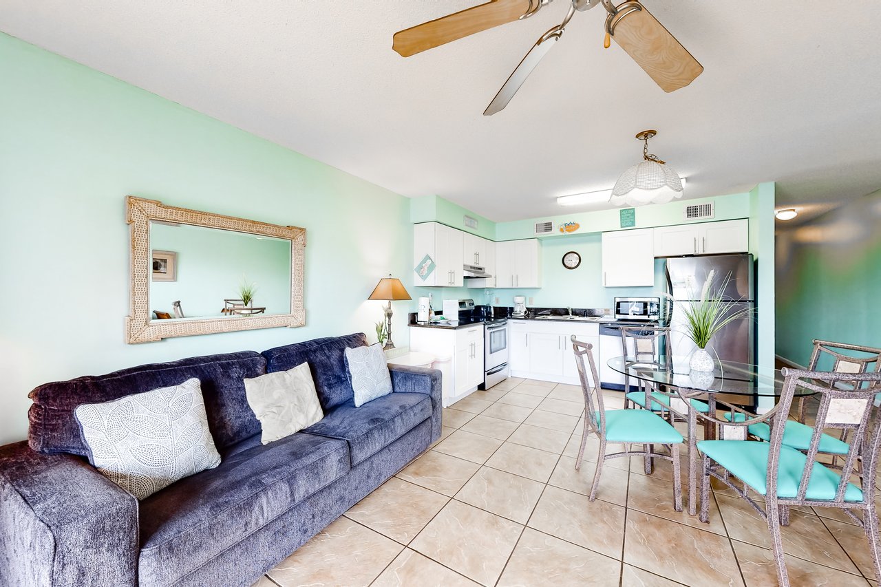 Seaside Beach amp Racquet Club 1114 2