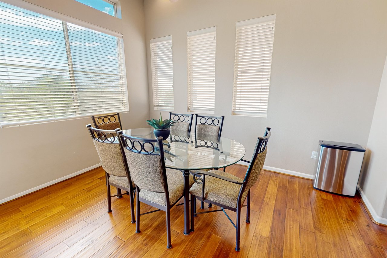 Width1280