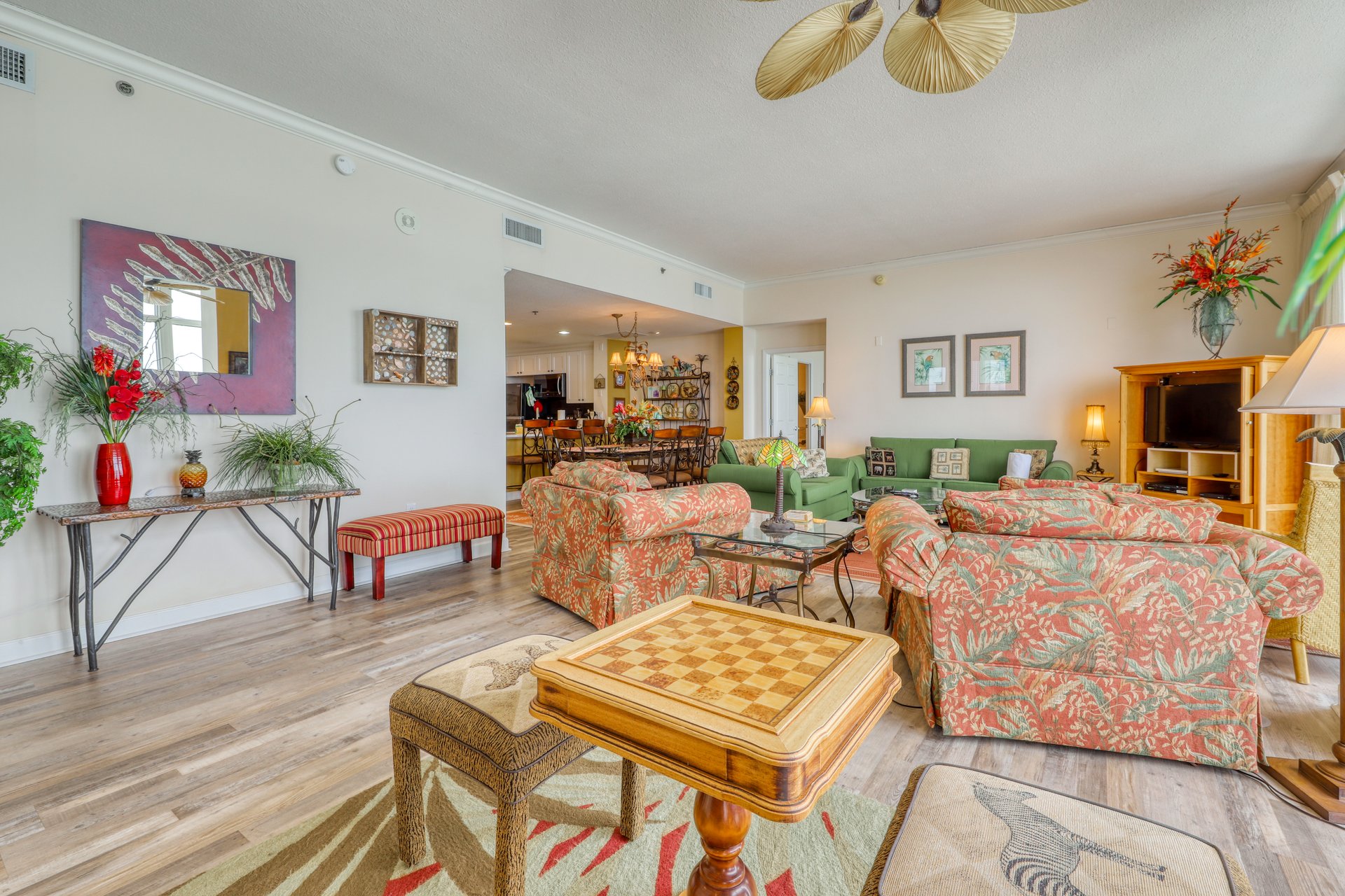 Sterling Beach 1007 7