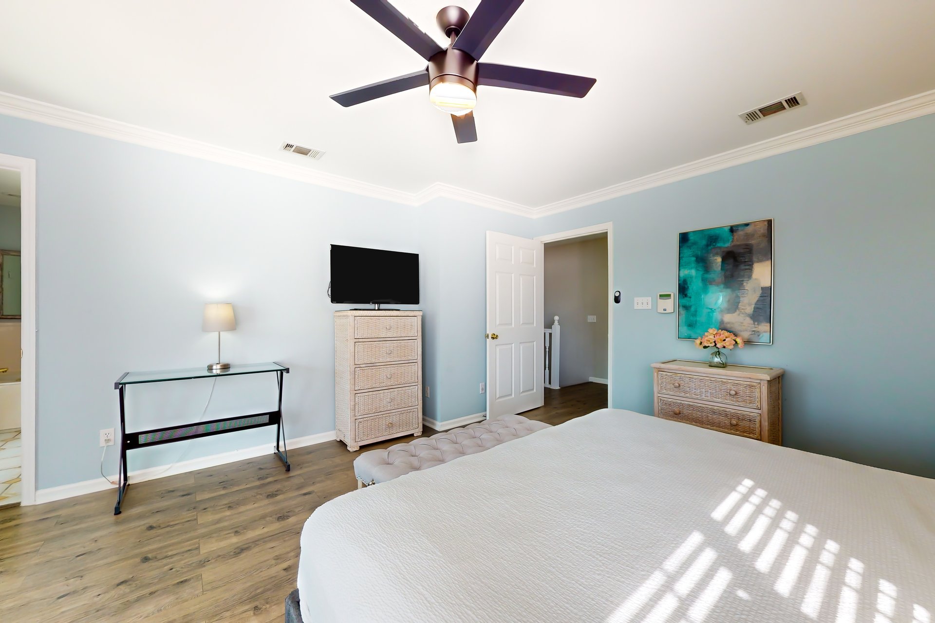 Destination Paradise 35