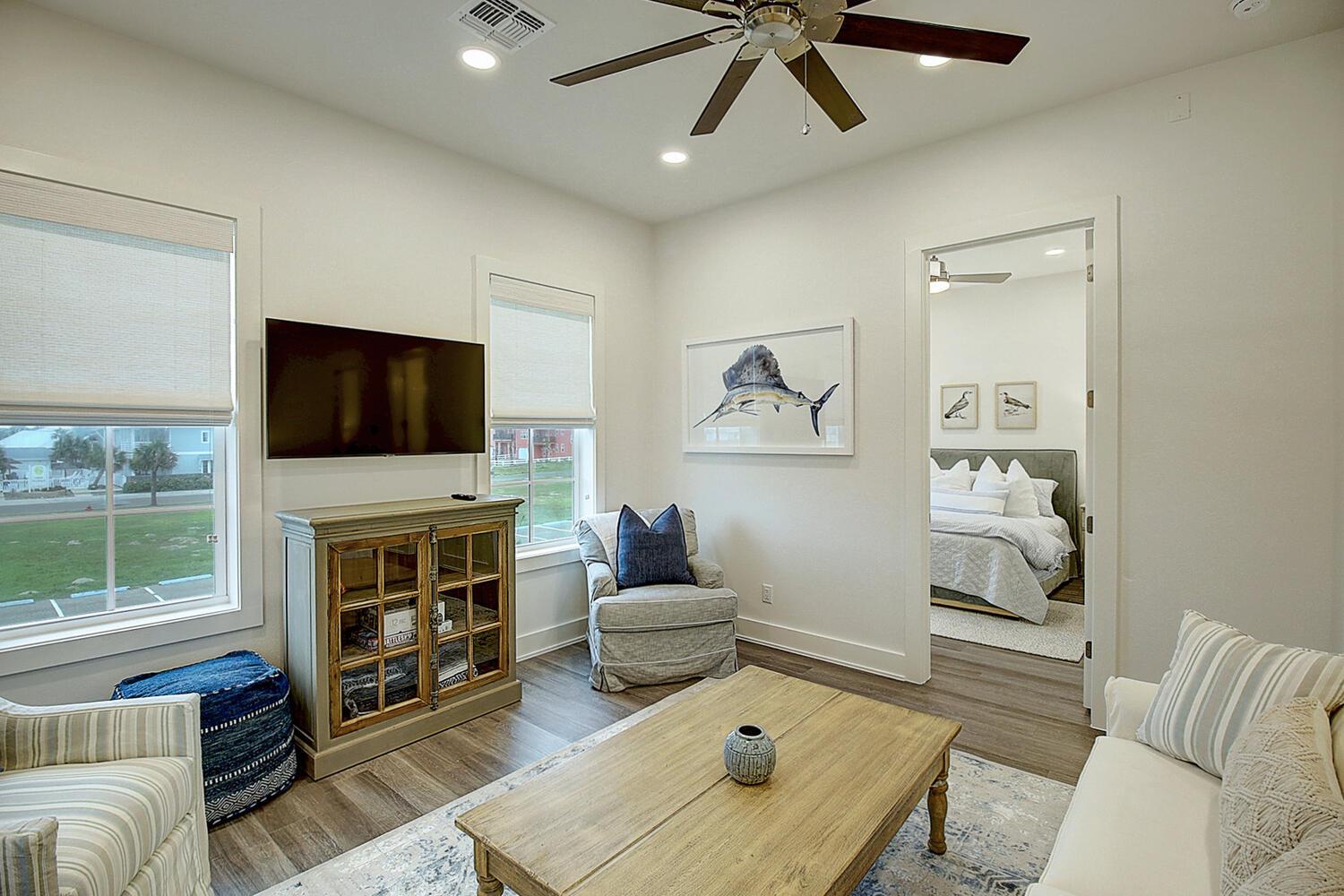 Living Area, 2nd Floor