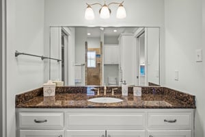 2nd King Suite Bathroom, 3rd Floor