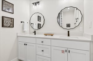 Third floor bunk room bathroom