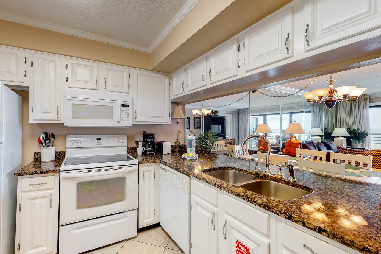 Emerald Towers 0503 4