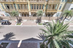 Market Street Balcony View