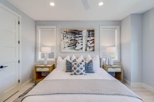 Primary King Suite with Lake View, 2nd Floor