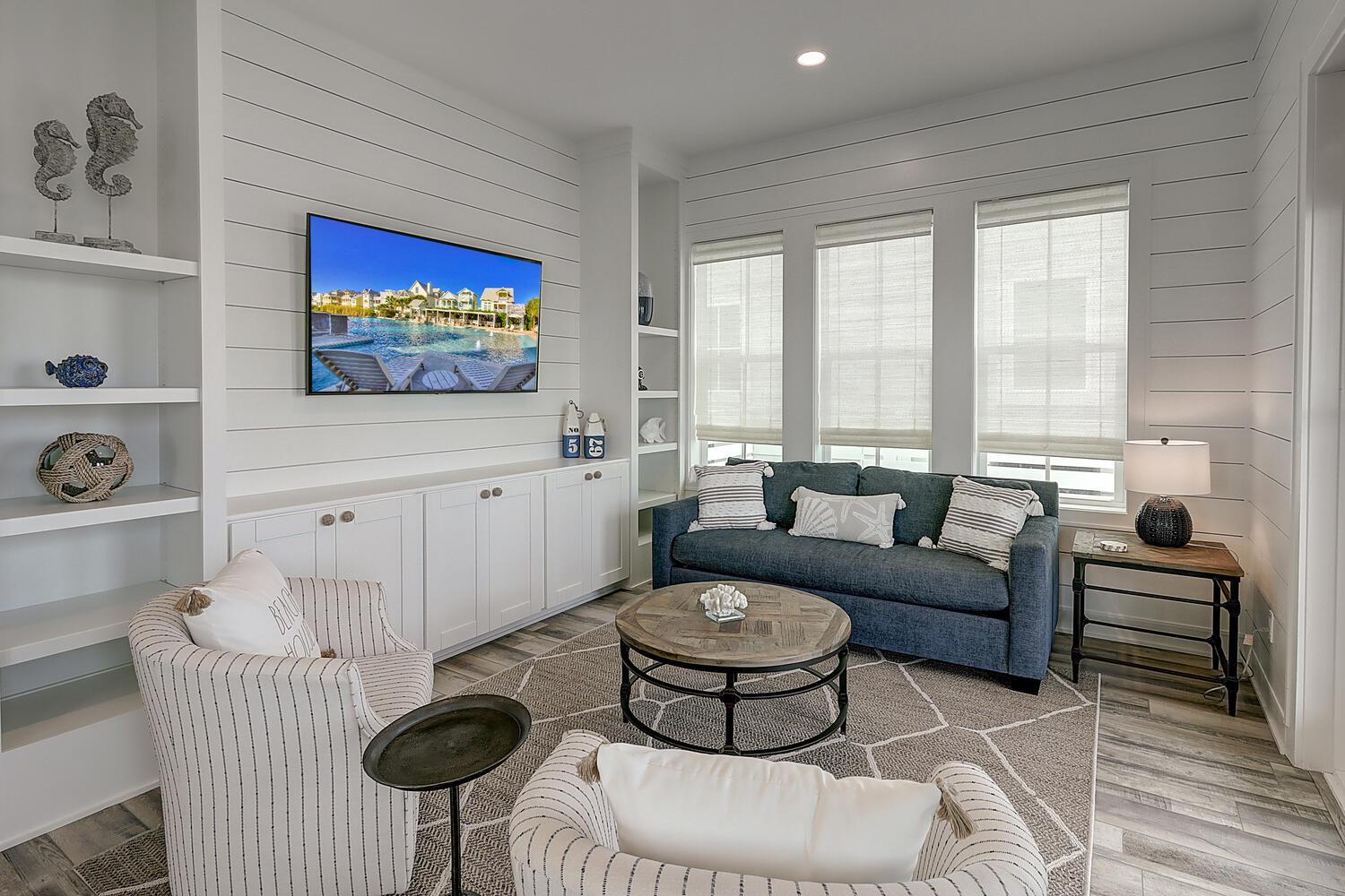 1st Floor Living Area