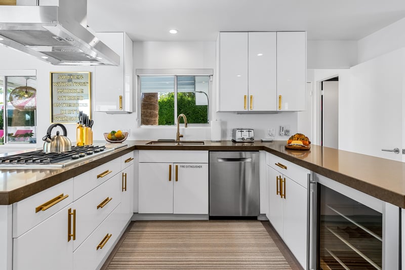 Horseshoe Kitchen Layout