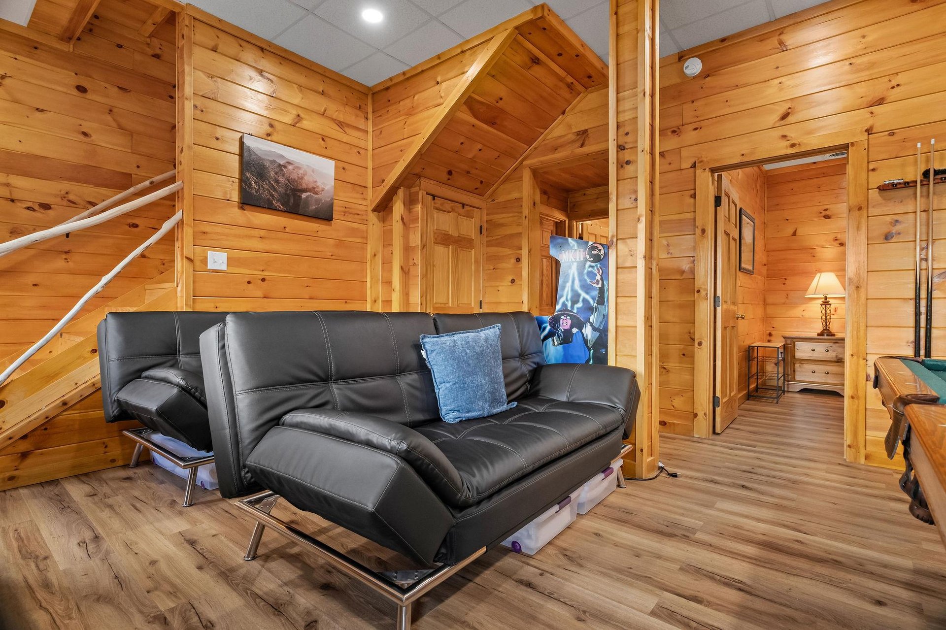 2 futons