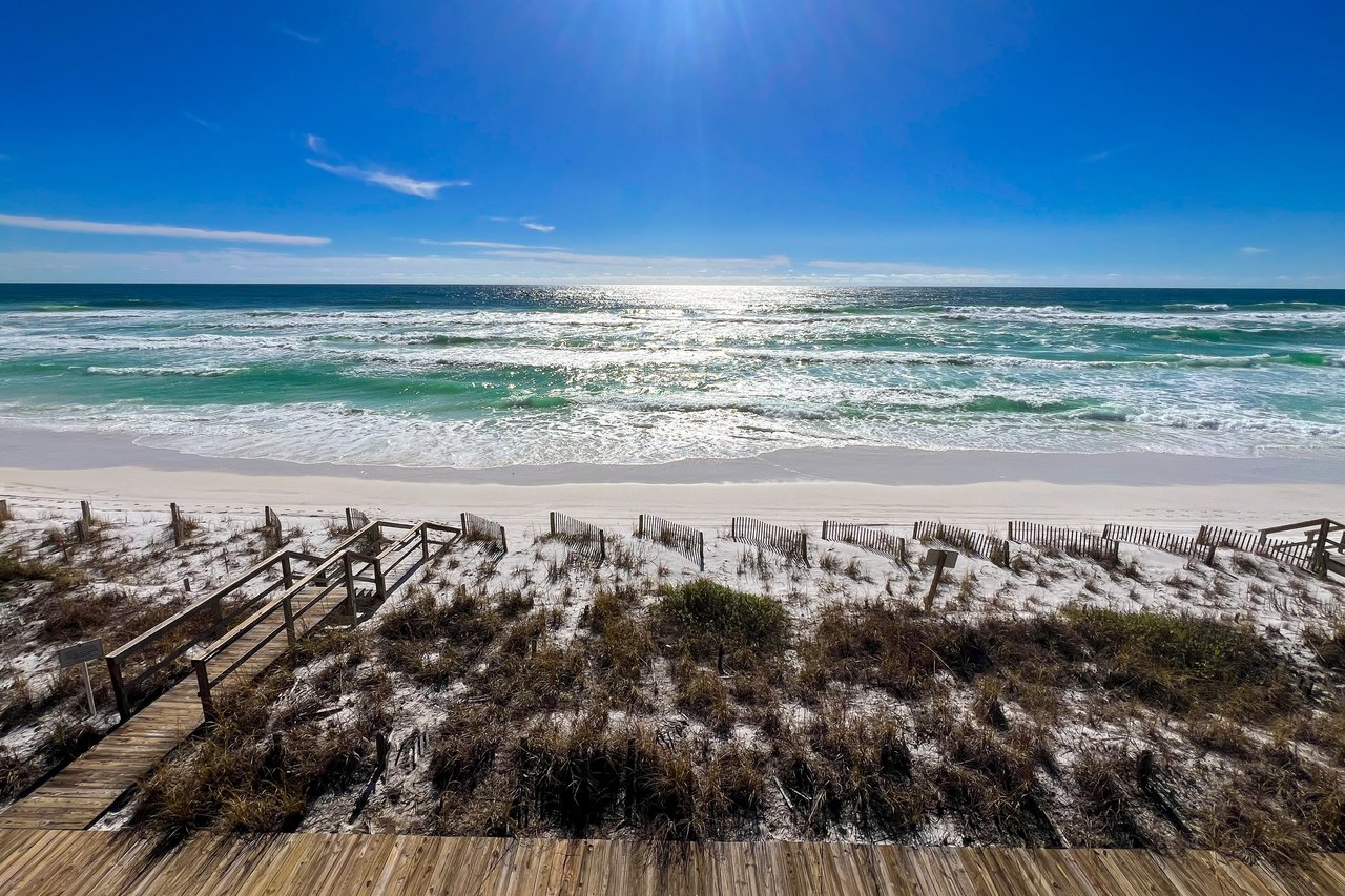 Costa Del Sol A7 Livin it Up 3