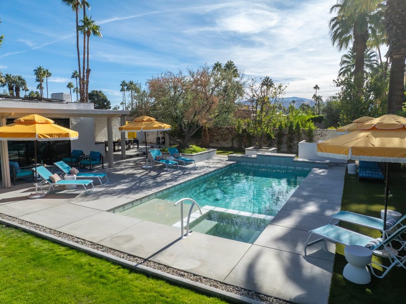Width800