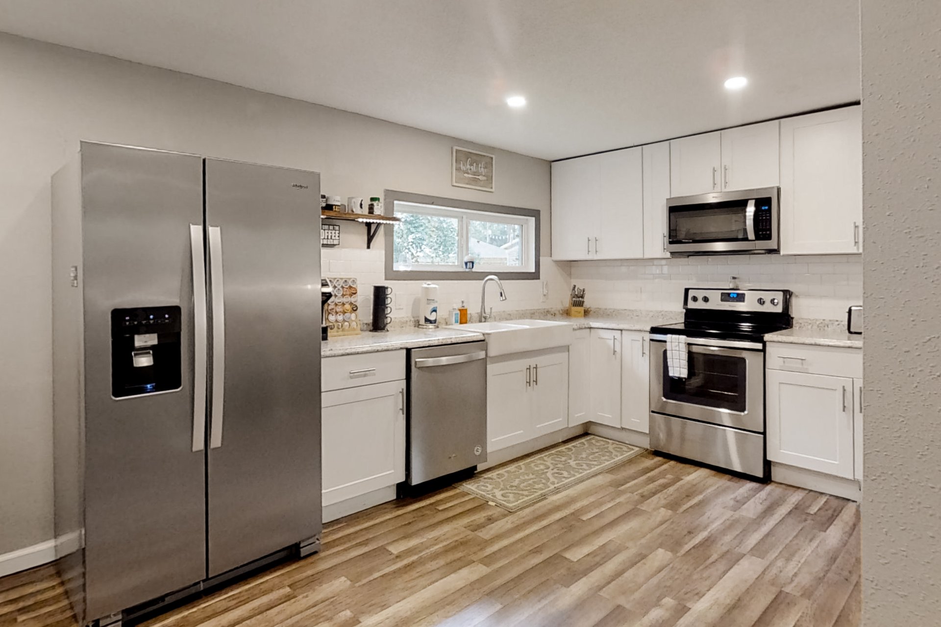 Cape Avenue Escape 8