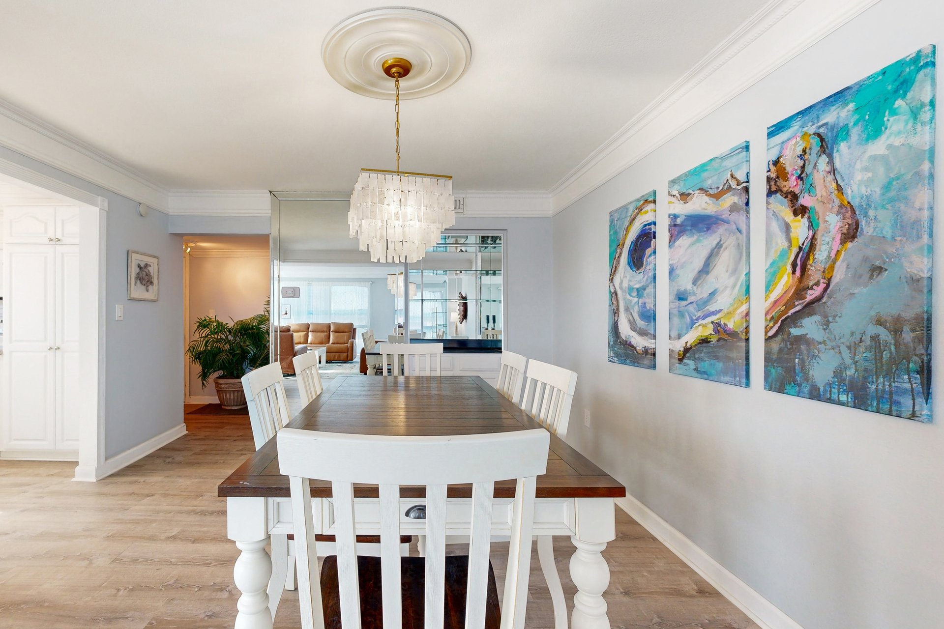 Shoreline Towers 3071 8