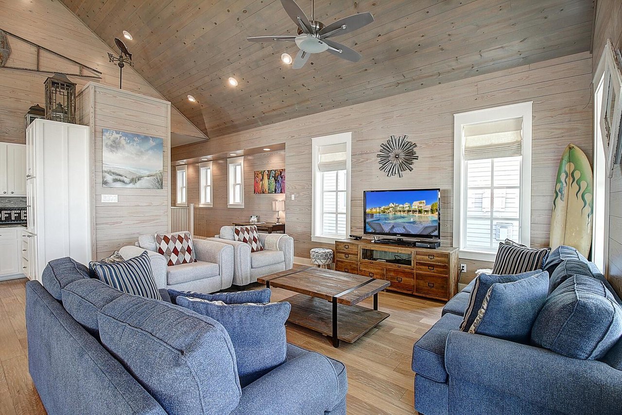 Living Room, 2nd Floor