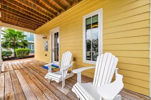 1st Floor, Front Porch