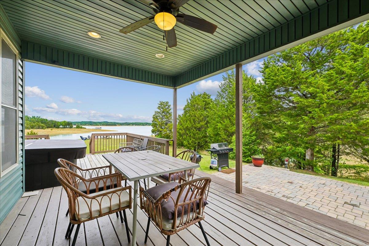 63Balcony