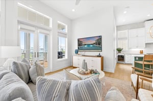 2nd Floor, Living Room
