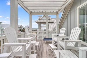 Crows Nest Balcony, 3rd Floor