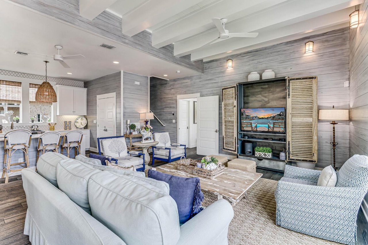 Living Area with Lake Views, 1st Floor