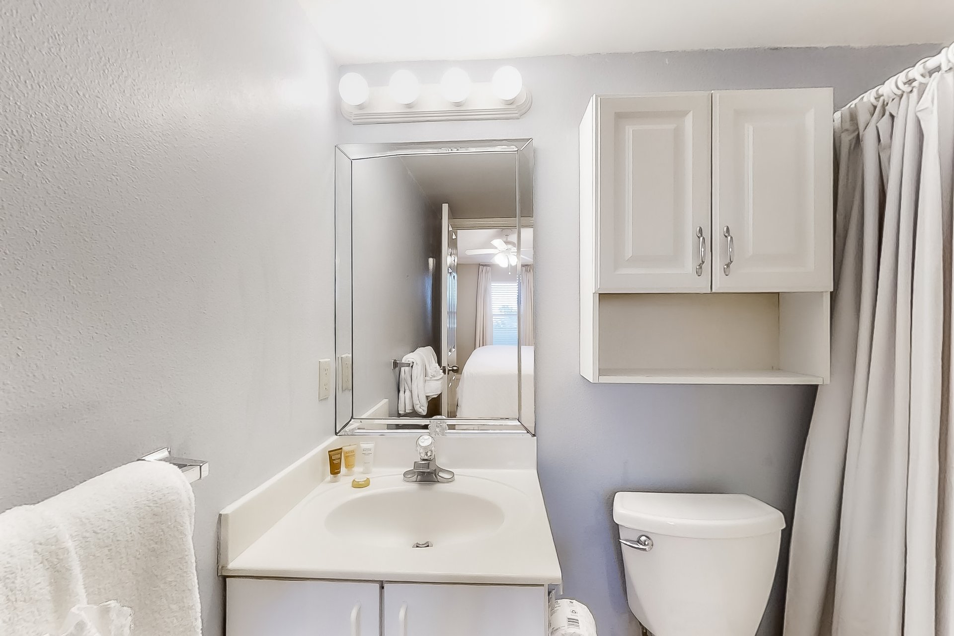 Pelican Beach Resort 210 10