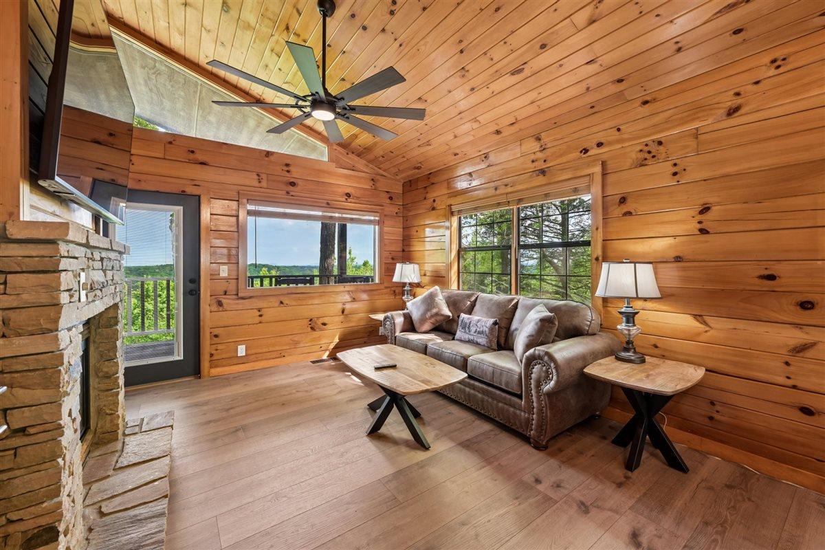 11Living Room