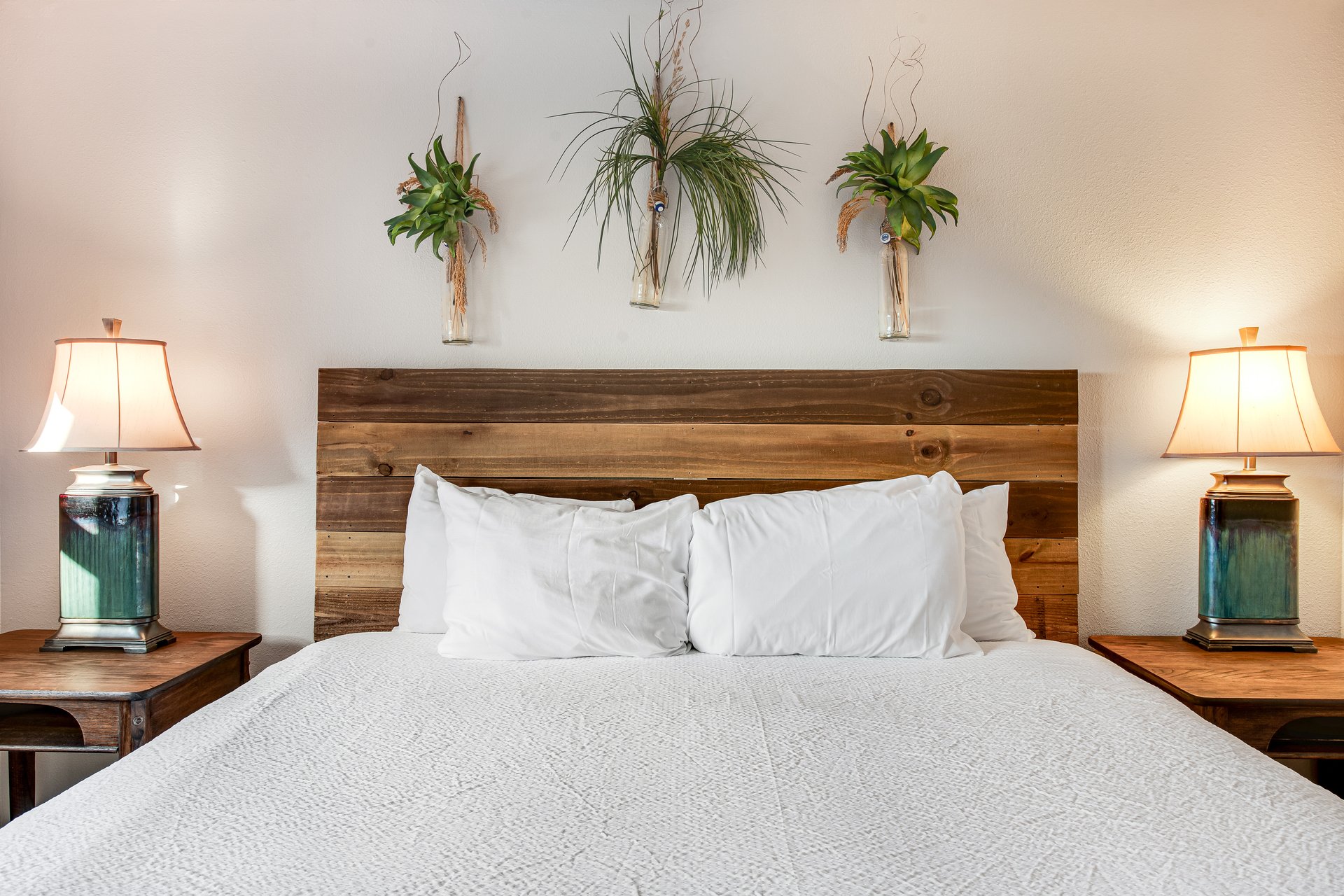 Regency Towers W 701 21