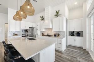 Kitchen, 2nd Floor