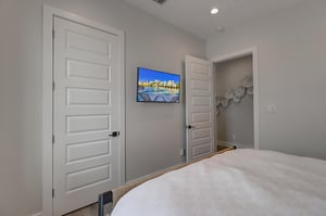 2nd Floor Shared King Bedroom